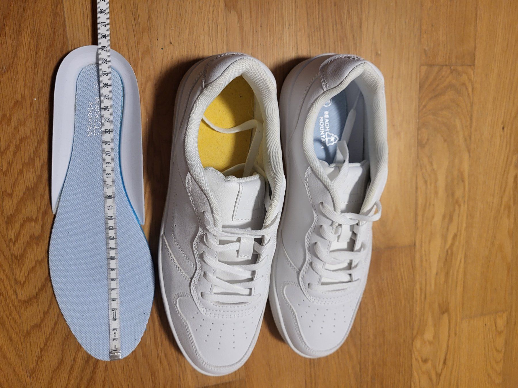 Scarpe da uomo: Weisse Sneaker Beach Mountain Gr. 44 – Nuovo (secondo la descrizione) da Sursee venduto da tabsch 2