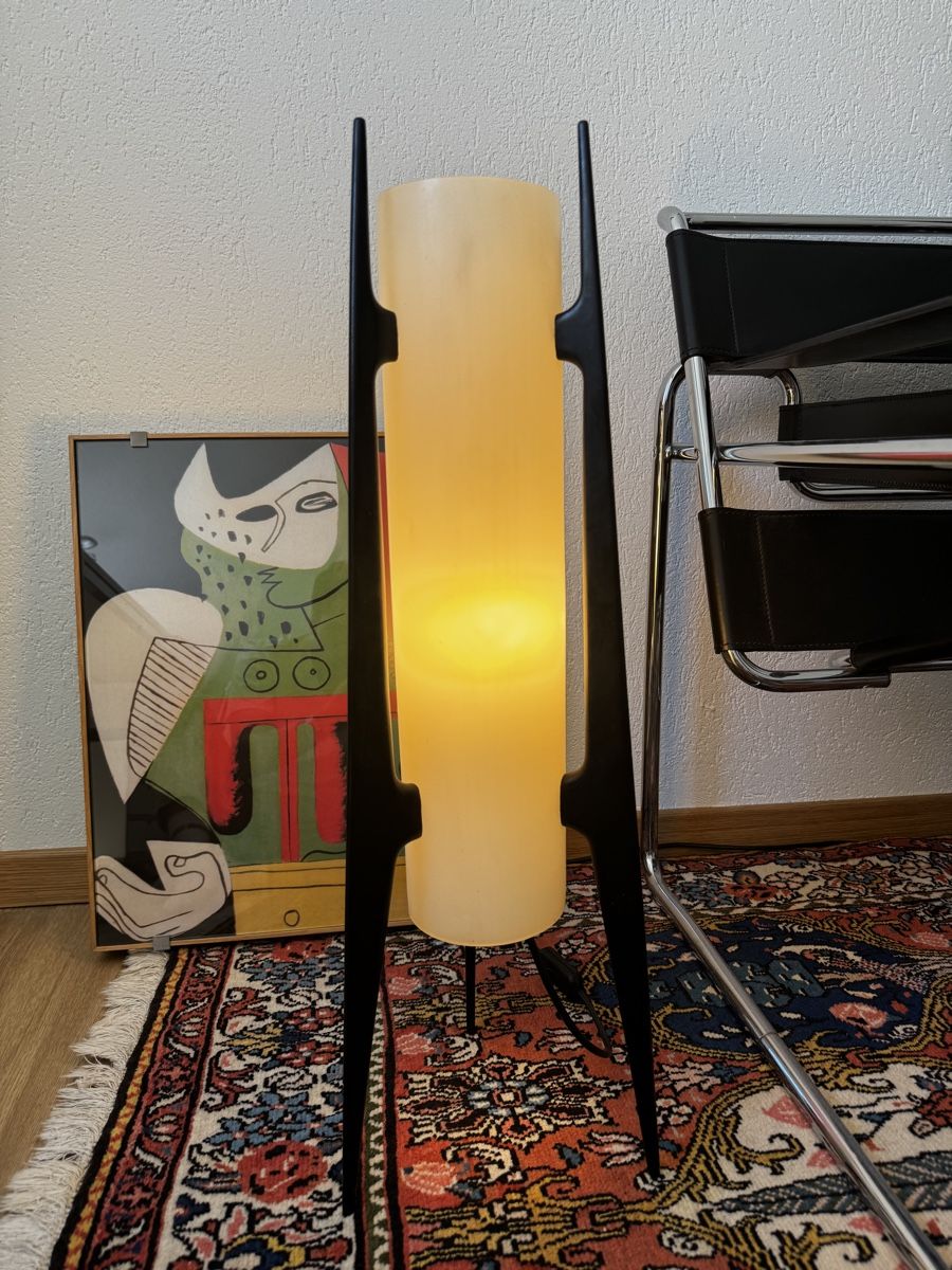 Lampade: Midcentury Rocket Lamp Design – Usato da Zürich venduto da WKND93 1