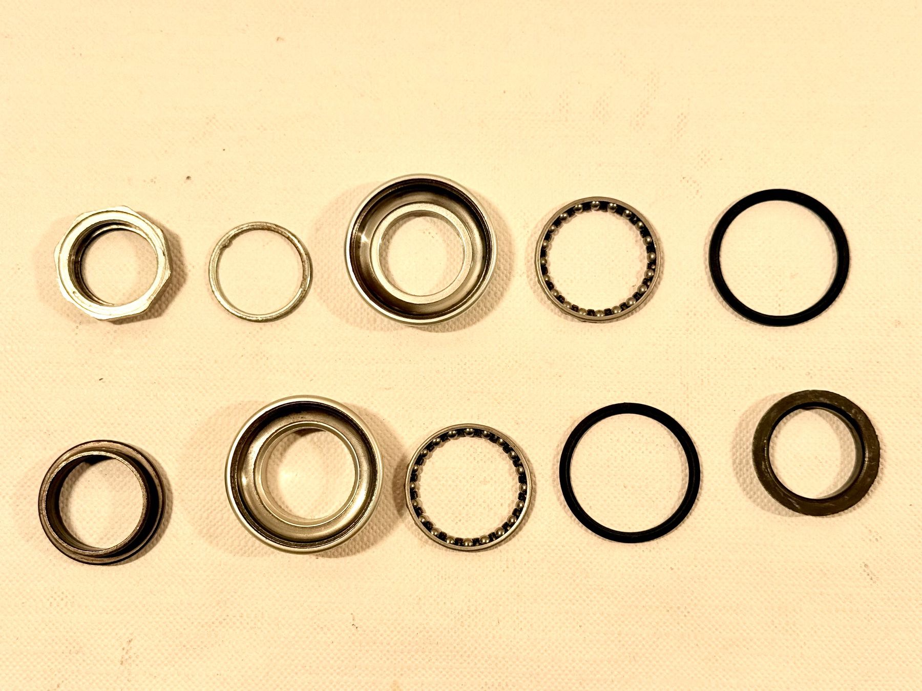 Pezzi di ricambio: MICHE Headset Steuersatz 2602 – Usato da Luzern venduto da bikeandbeltcom 2
