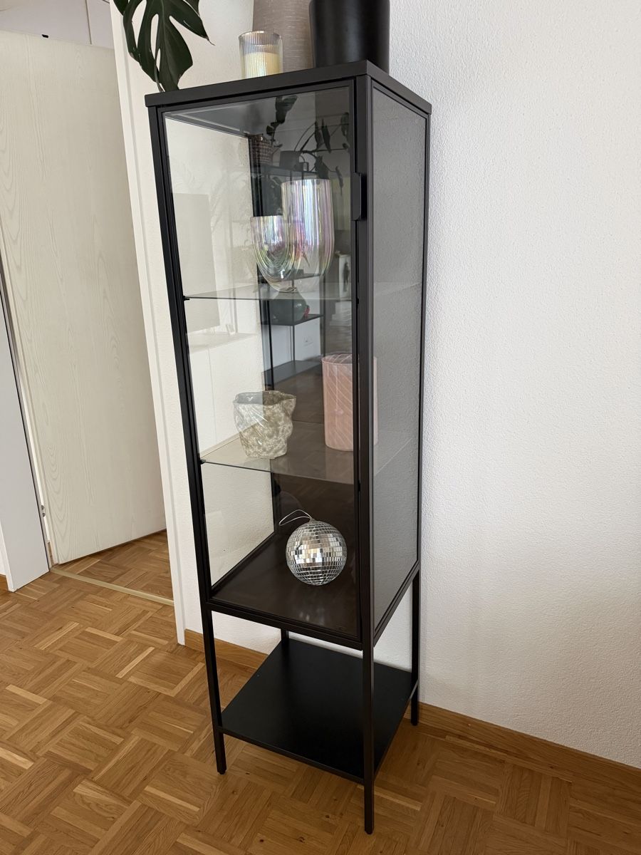 Ikea Vitrinen: Vitrine schwarz – Gebraucht aus Stans von ste_5bkn