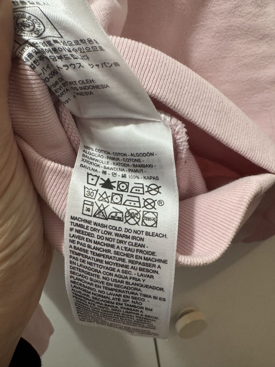 Levi's Lotti & Set di vestiti: Felpa con cappuccio Levi’s – Usato da Rancate venduto da Waly__ 4