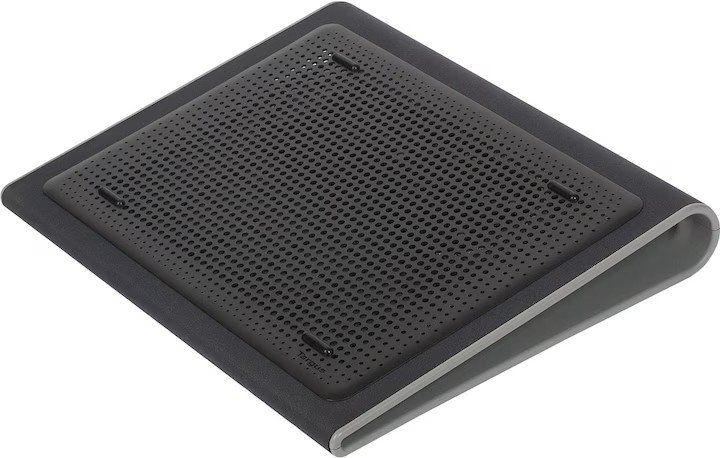 Targus Dockingstation: Targus DUPLIKAT Lap Chill Mat – Gebraucht aus Luzern von vladimir.mc