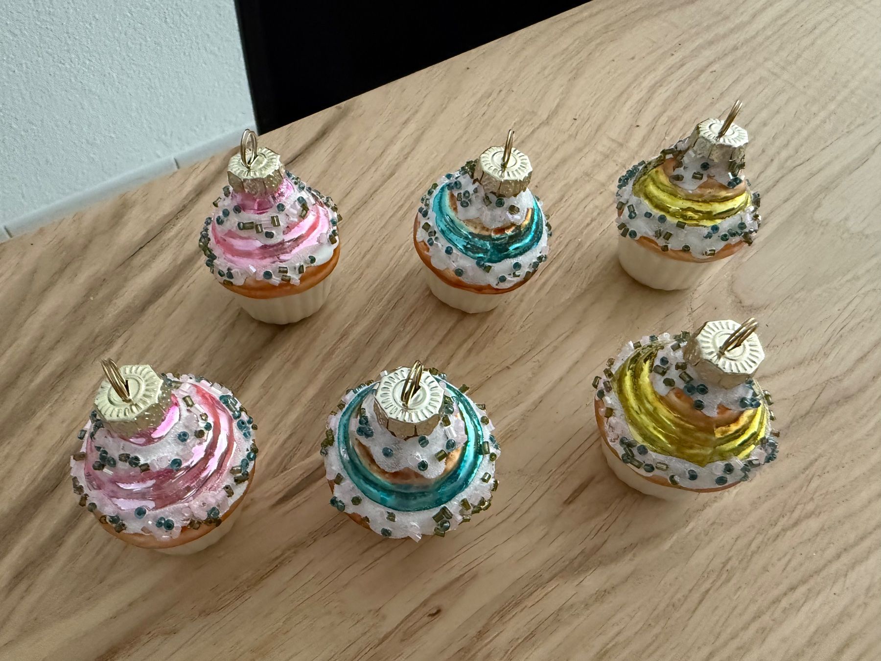 Toutes les décorations: Christbaumschmuck Cupcake 6 Stück – Neuf (Voir description) à Pfäffikon SZ par Syndrome379 4