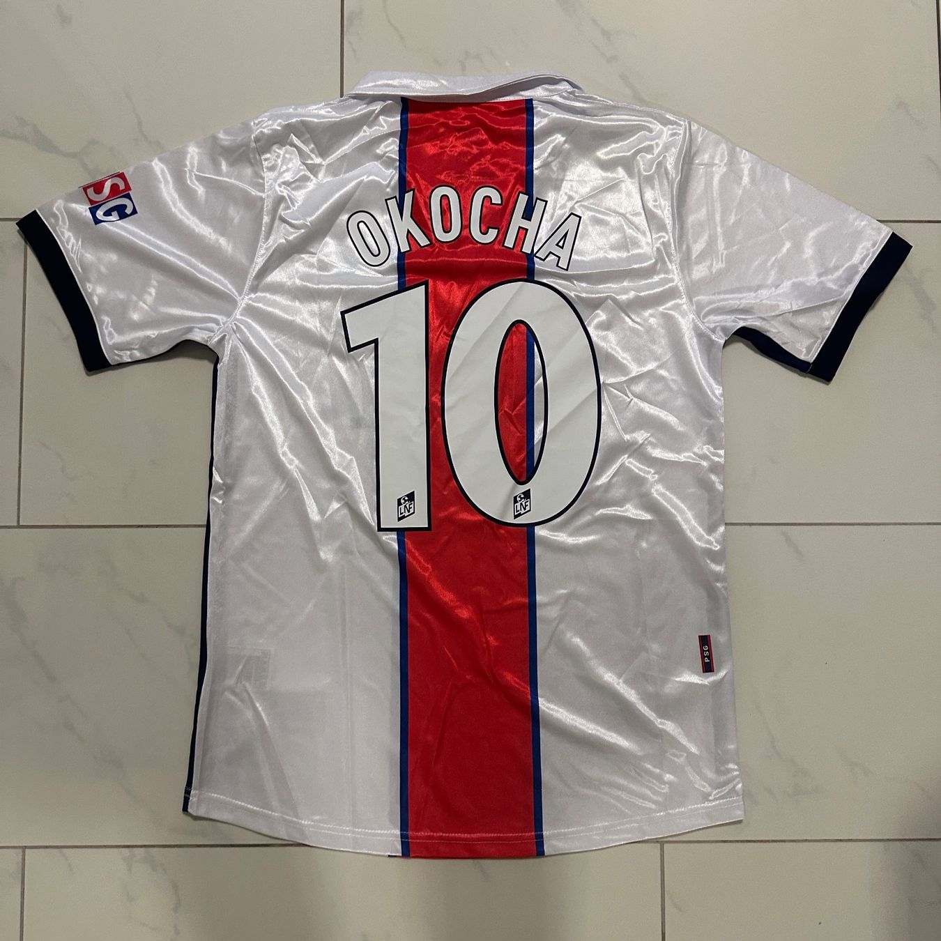 Nike Leibchen & Hosen: PSG Okocha Trikot Grösse L – Neu (gemäss Beschreibung) aus Liestal von tha_dg6j 1
