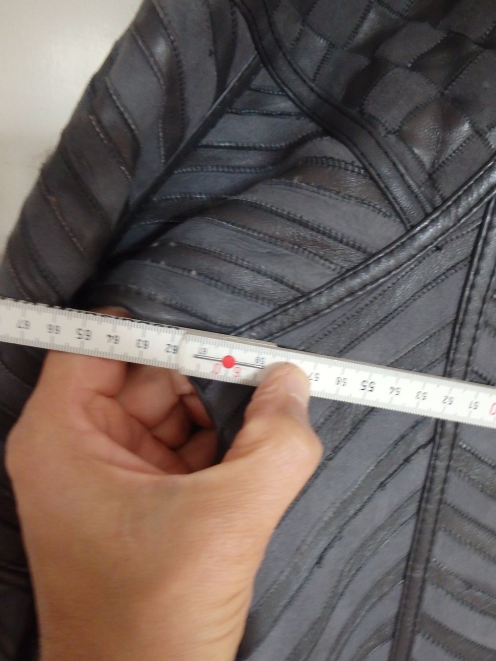 Manteaux: Vintage Leder Mantel, echtes Leder mit Fee, Grösse 40 – D'occasion à Schöfflisdorf par pullux 9