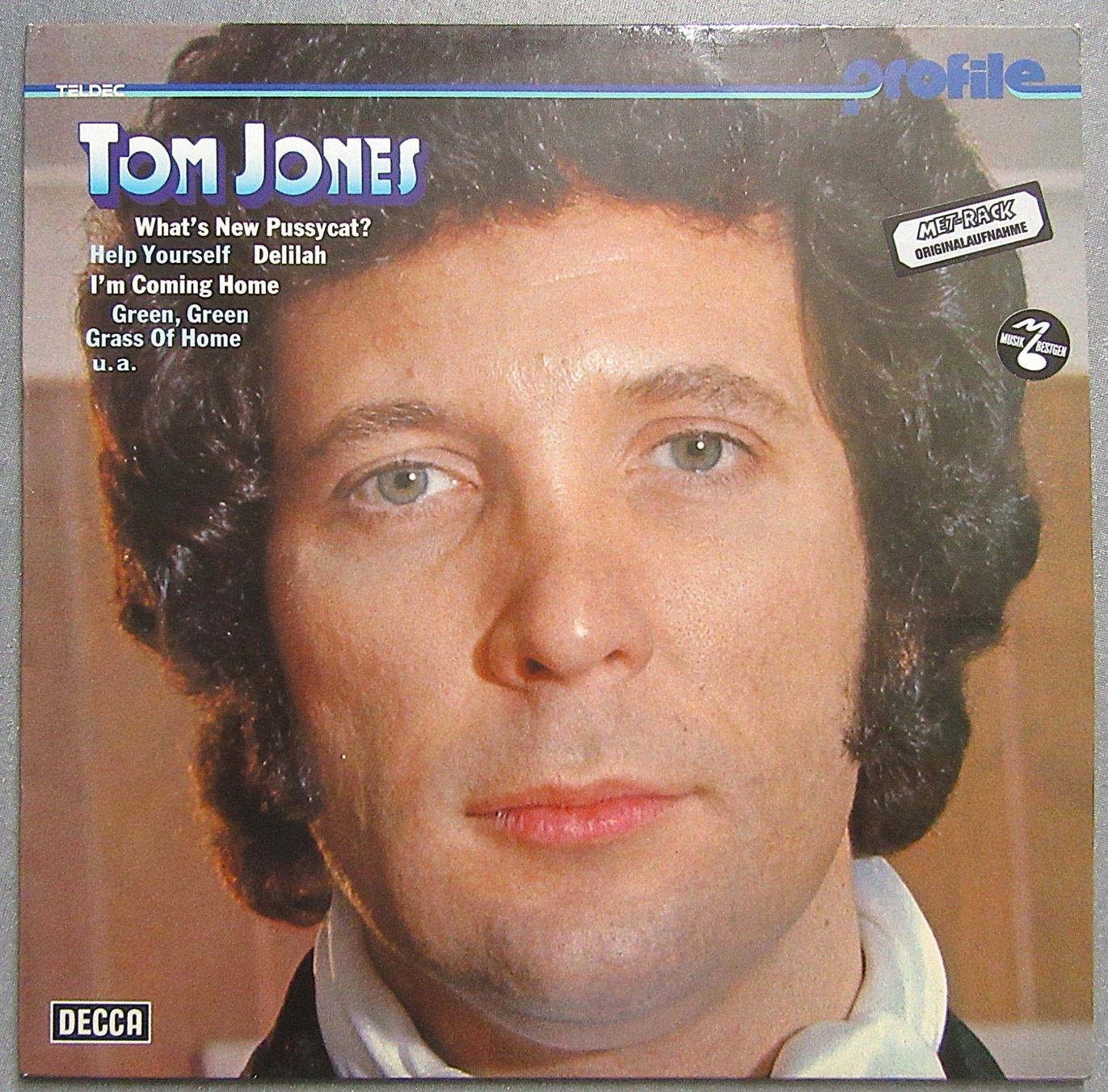Dischi in vinile: Tom Jones - Tom Jones - LP ab CHF 4.00 – Usato da Auenstein venduto da Padabimbim