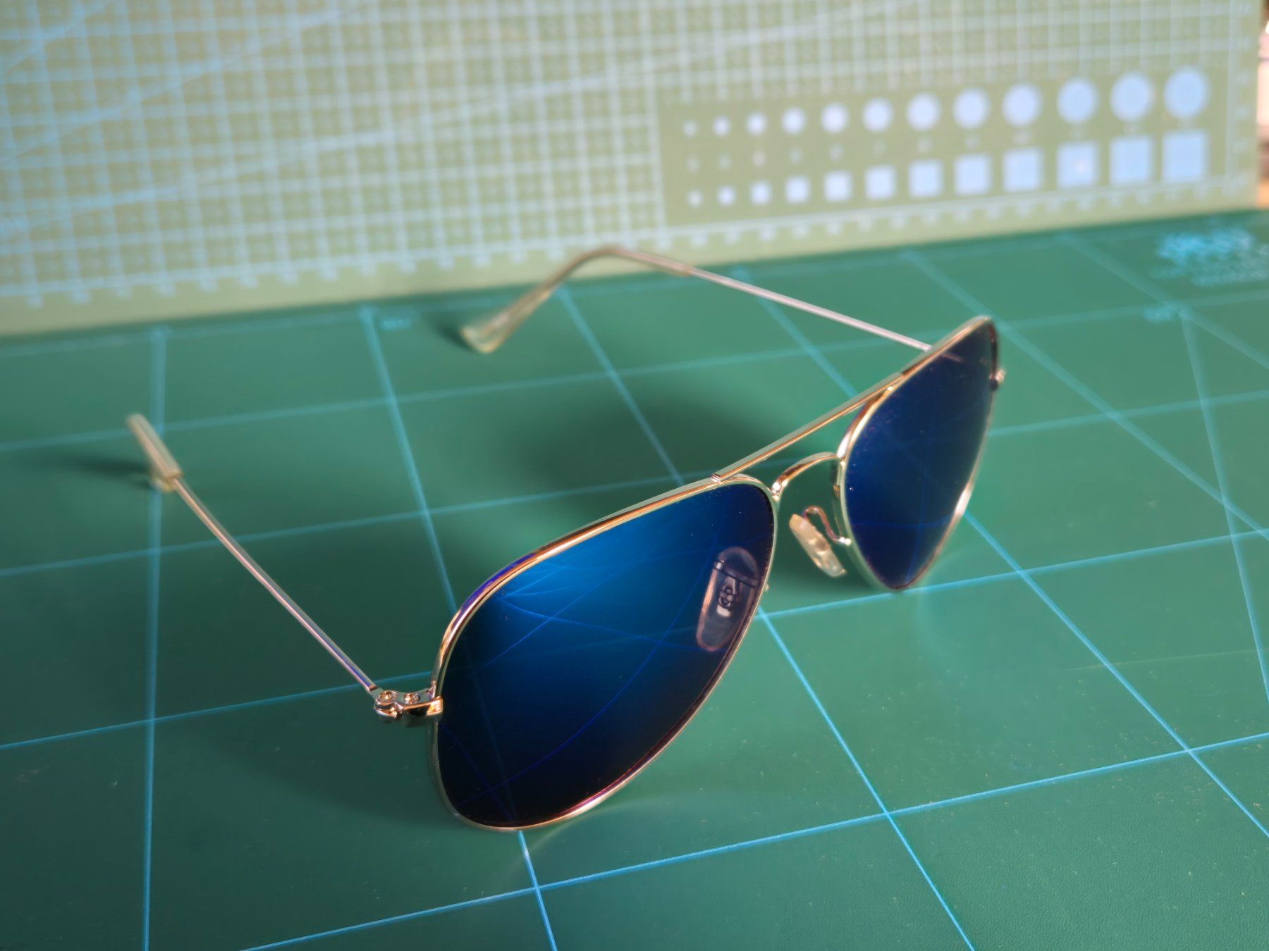 Occhiali & Lenti: Pilotensonnenbrille #1 – Nuovo e nell'imballaggio originale da Pfungen venduto da Famadm