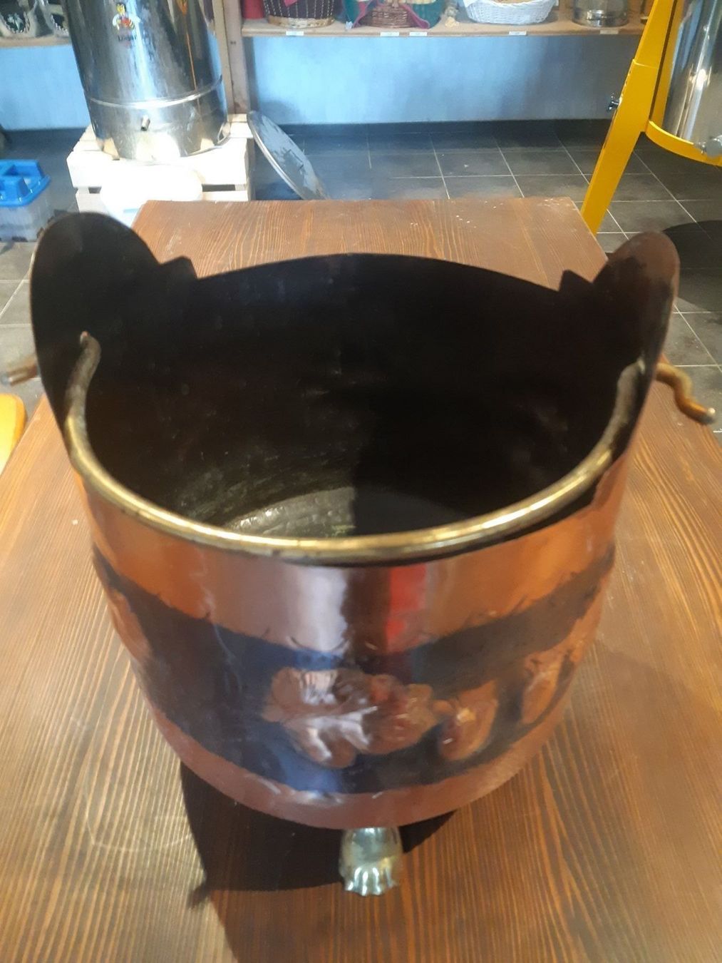 Pots de fleurs: Kupertopf mit Messing – D'occasion à Grindelwald par carro5 1