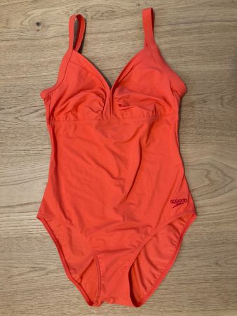 Badeanzug Speedo Grösse 38