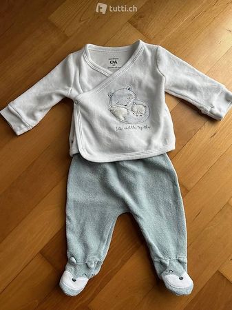 Hose und Wickel-Pullover in Grösse 62