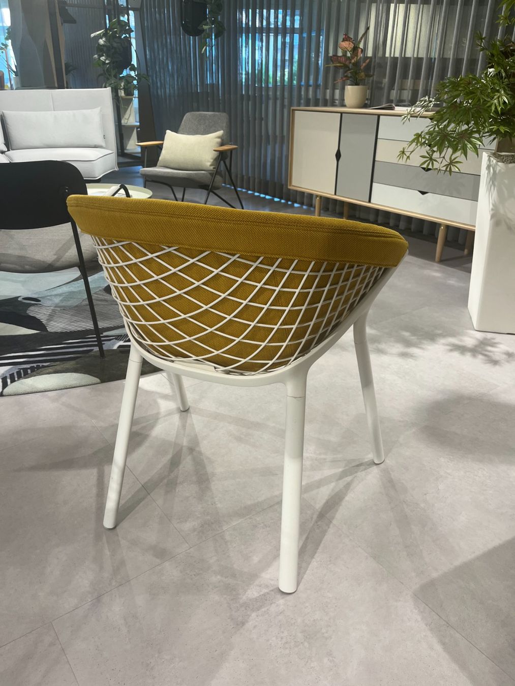 Alias Sedie: Alias KOBI Chair Vollpolster – Usato da Gossau SG venduto da PSAG9200 1