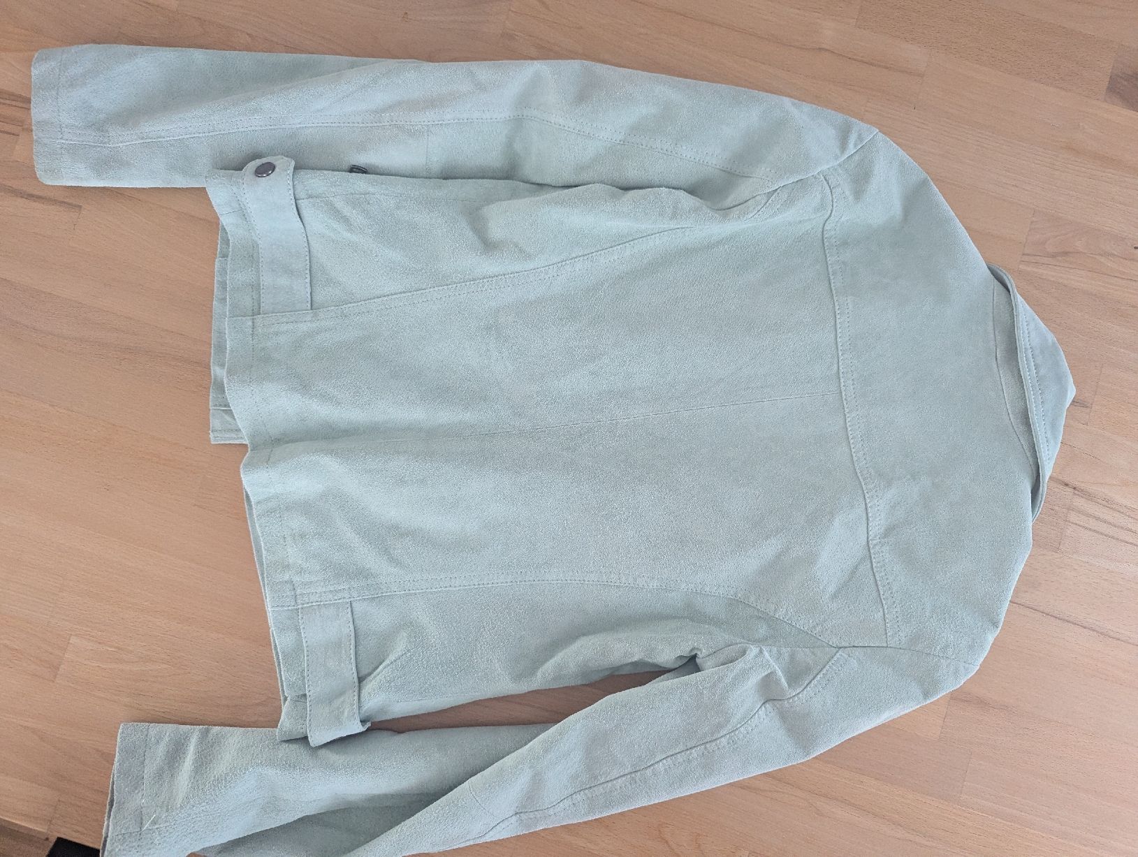 Only Vestes: Jacke Arn Suede Biker von ONLY – D'occasion à Felsberg par Sombrero84 2