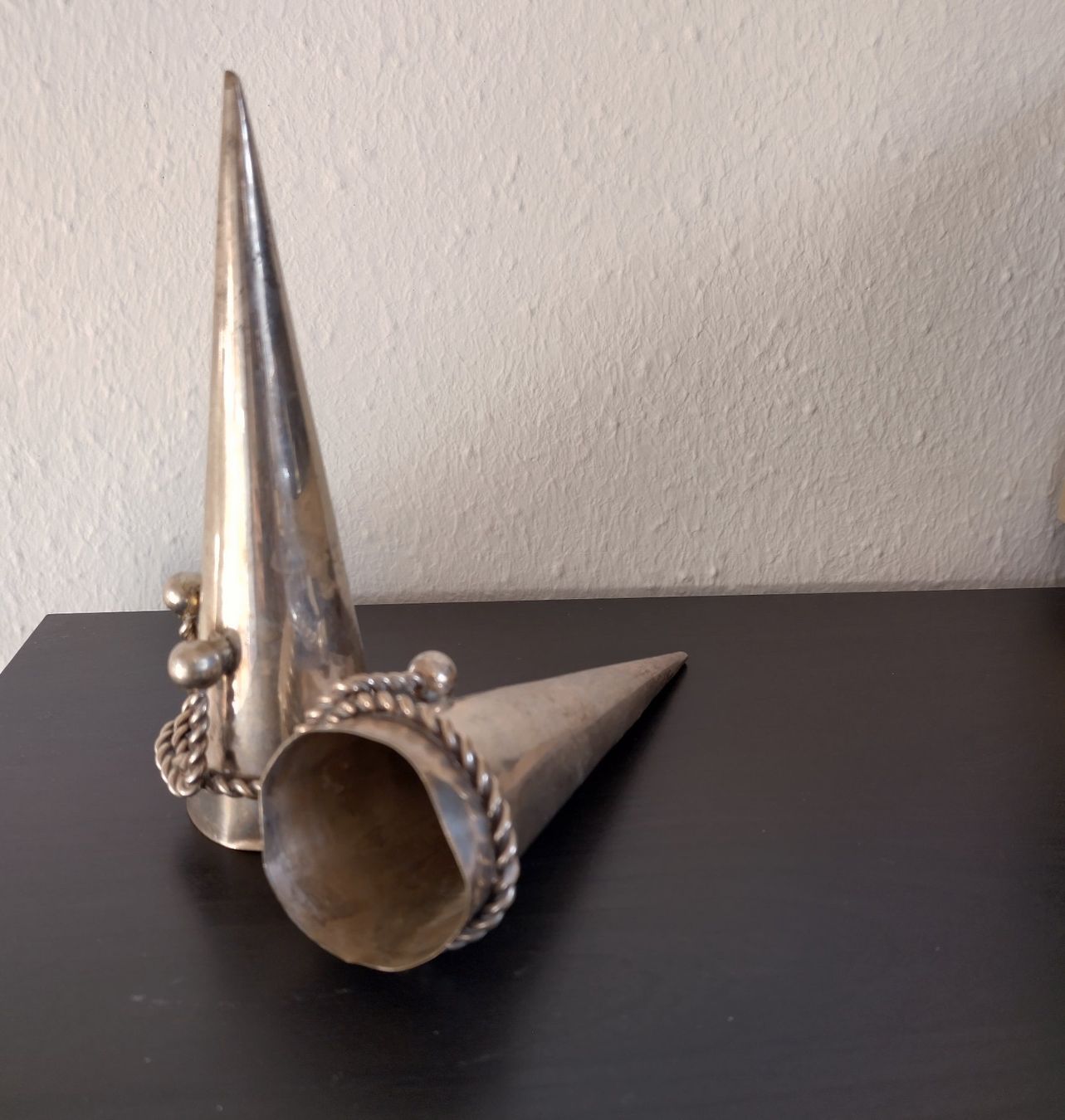 Tutte le decorazioni: DEKOR SILBER HÜTE VERZIERT – Usato da Romanshorn venduto da BoutiqueA 2