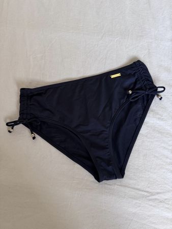 Bas de bikini Lascana noir – taille 36 (FR 38)