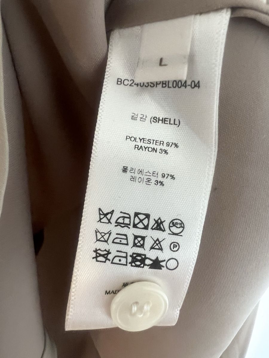 Camicette: Bluse von The Frankie Shop – Usato da Zürich venduto da apartemento 3