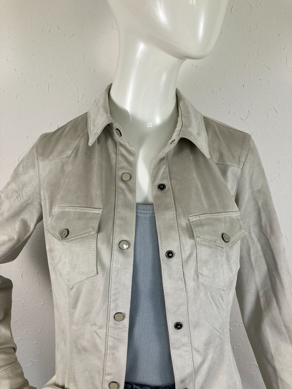 Guess Blusen: Guess Hemd Gr.XS – Gebraucht aus Laupen ZH von kar_lfz6 1