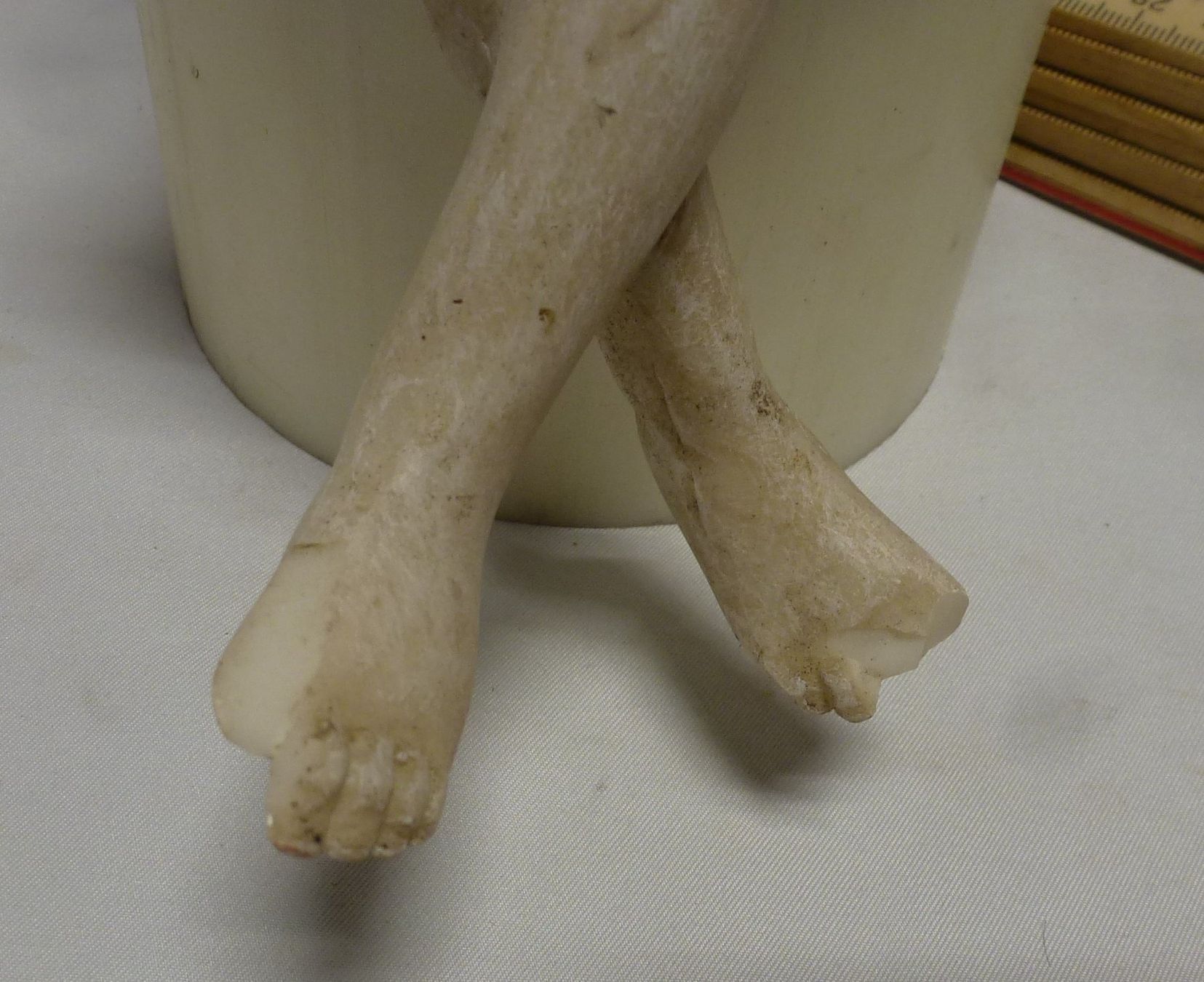 Statuette: Engels-Dame Sitzend ohne Flügel – Usato da Murgenthal venduto da B.StM 5