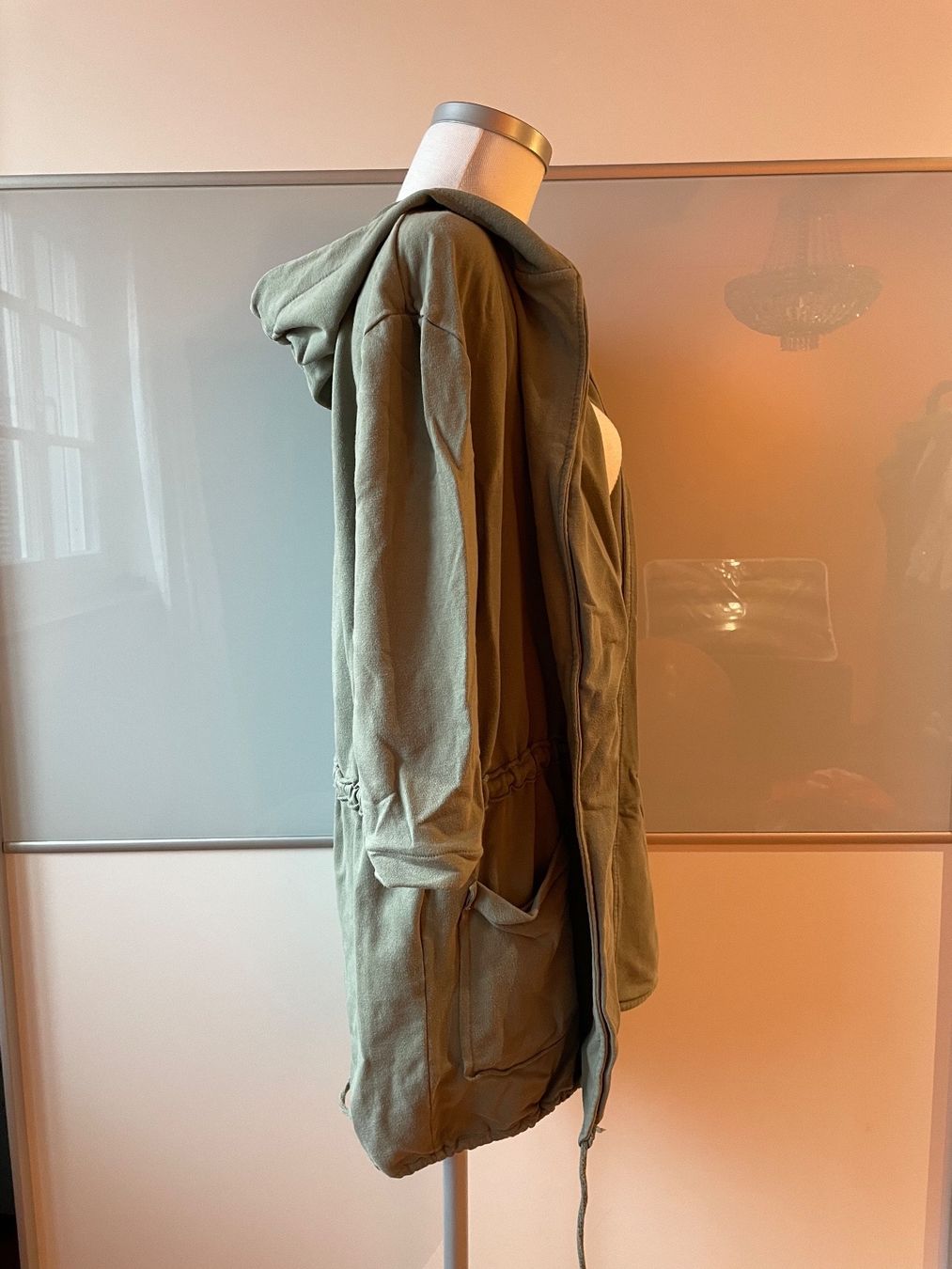 Giacche: Umhängejacke olive – Usato da Neunkirch venduto da autoscooter57 1