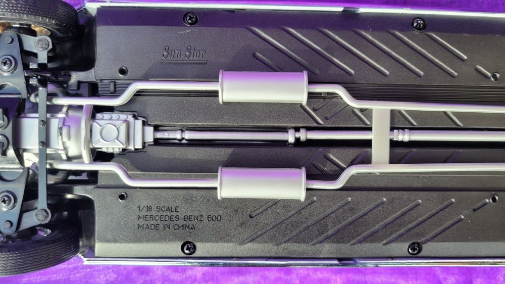 Onwomania Modellauto Fiat 600 Oldtimer 1:34-39 - Die-Cast Metall Miniatur Schwarz