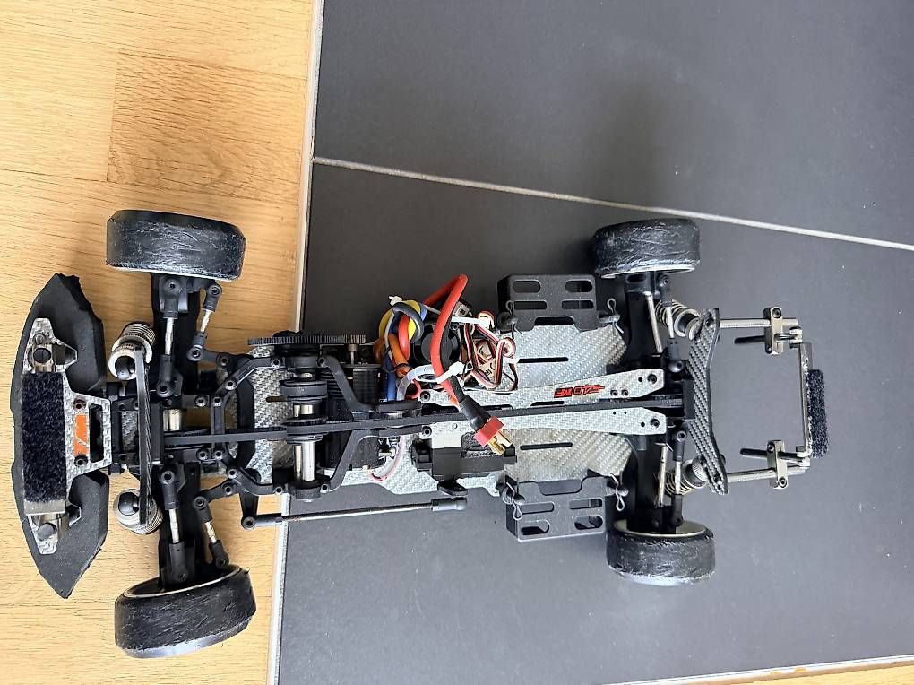 Team Magic RC Modellbau: Voiture RC de drift 1:10 team magic – Gebraucht aus Gland von sno_8m6d 1