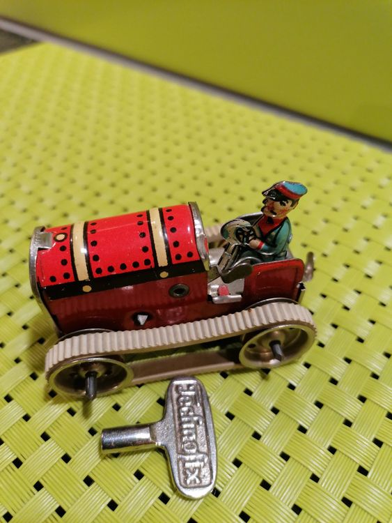 Vintage Box-Spielzeug Mit Uhrwerk - Nostalgie Pur Für Sammler & Deko-Fans