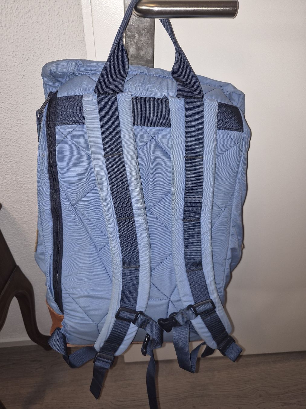 Burton Zaini: Coole Burton Daypack Rucksack, hellblau – Usato da Schwarzenberg LU venduto da LadySecondhand 3