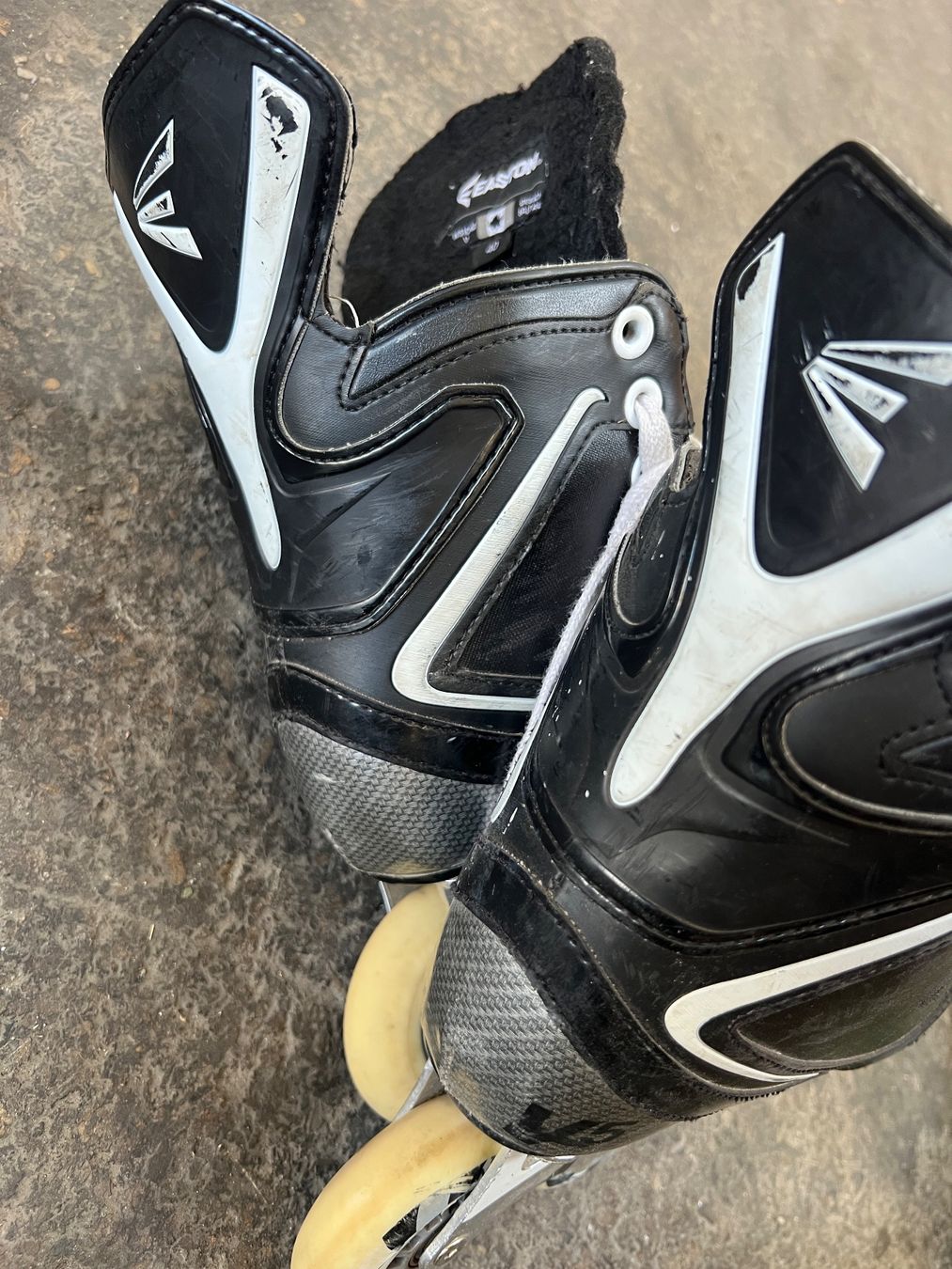 Easton Pattini in linea & Pattini a rotelle: Easton V5 inline Hockey Skates gr40 – Usato da Egg b. Zürich venduto da SwissTradingAgency 5