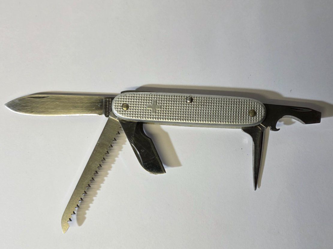 Victorinox Coltelli tascabile: Victorinox Taschenmesser – Usato da Zürich venduto da spin23