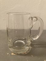 Antikes mundgeblasenes und handgeichtes 5 dl Bierglas