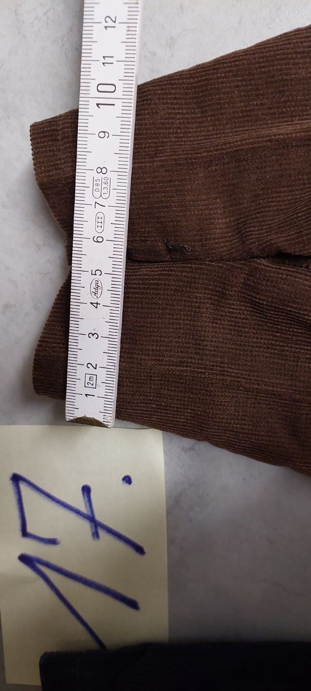 Bambole: 2 Puppenkleider Hosen – Usato da Muri AG venduto da nindo1 5