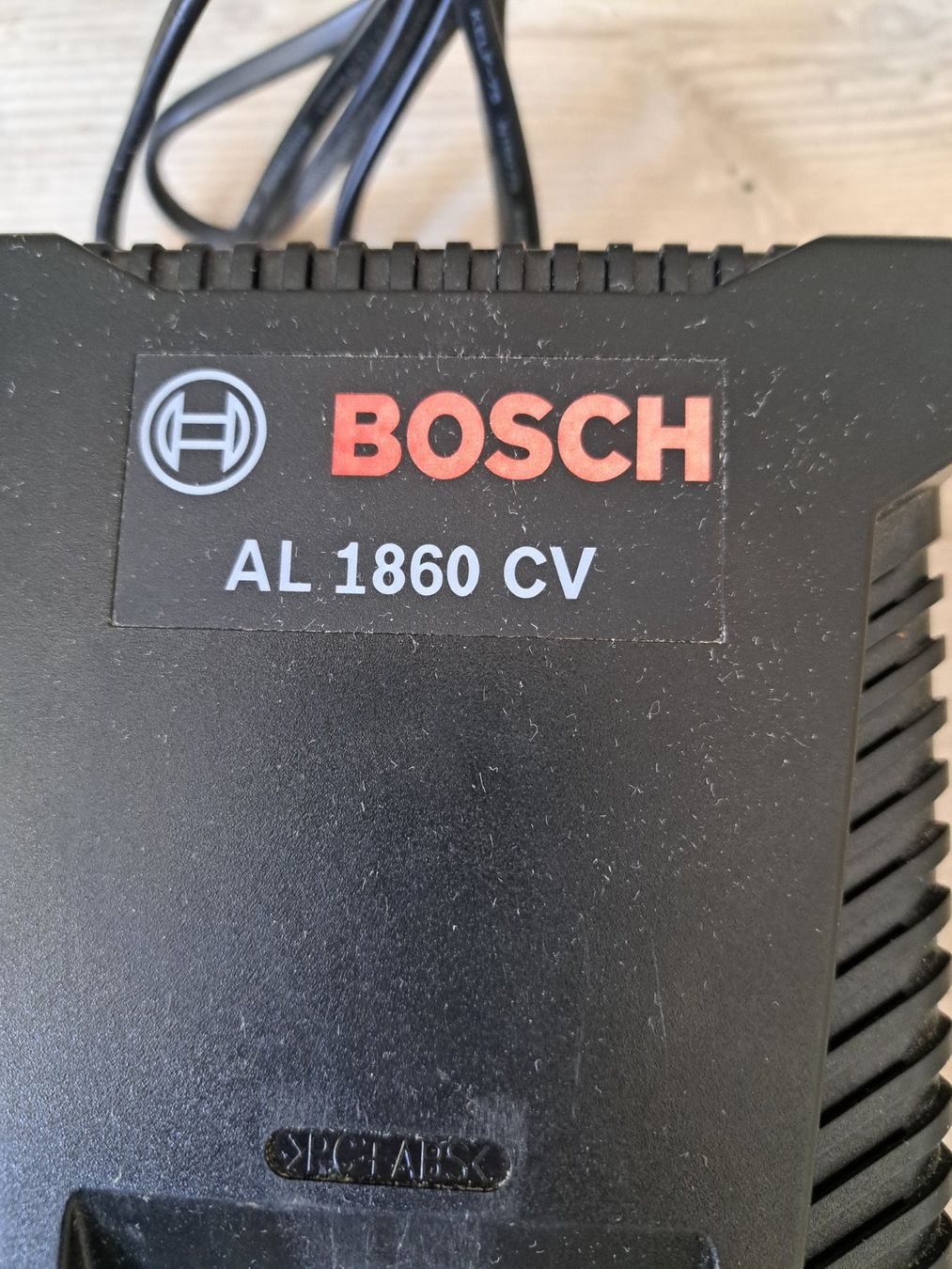 Ladegeräte: Ladegerät Bosch AL 1860 CV – Gebraucht aus Tegerfelden von Spick67 2
