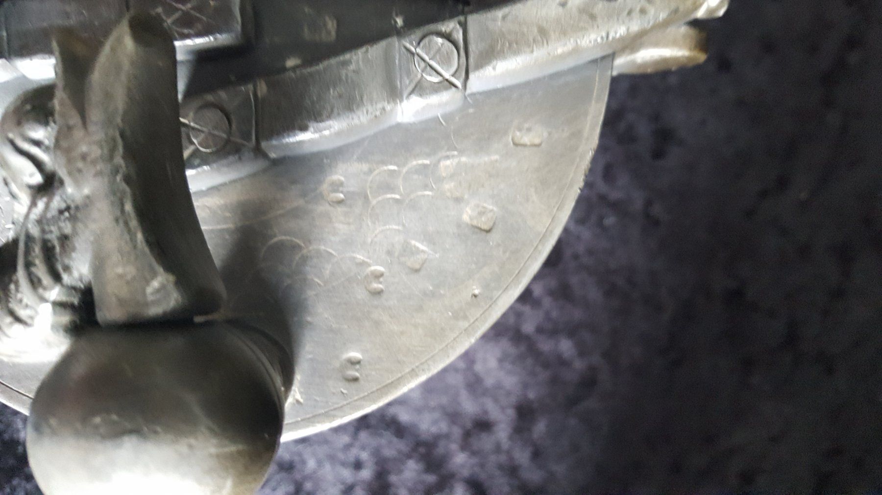 Waagen und Gewichte: Apothekergewicht/Bechergewicht 18Jahrh. – Gebraucht aus Reinach von 3Guggerli 3
