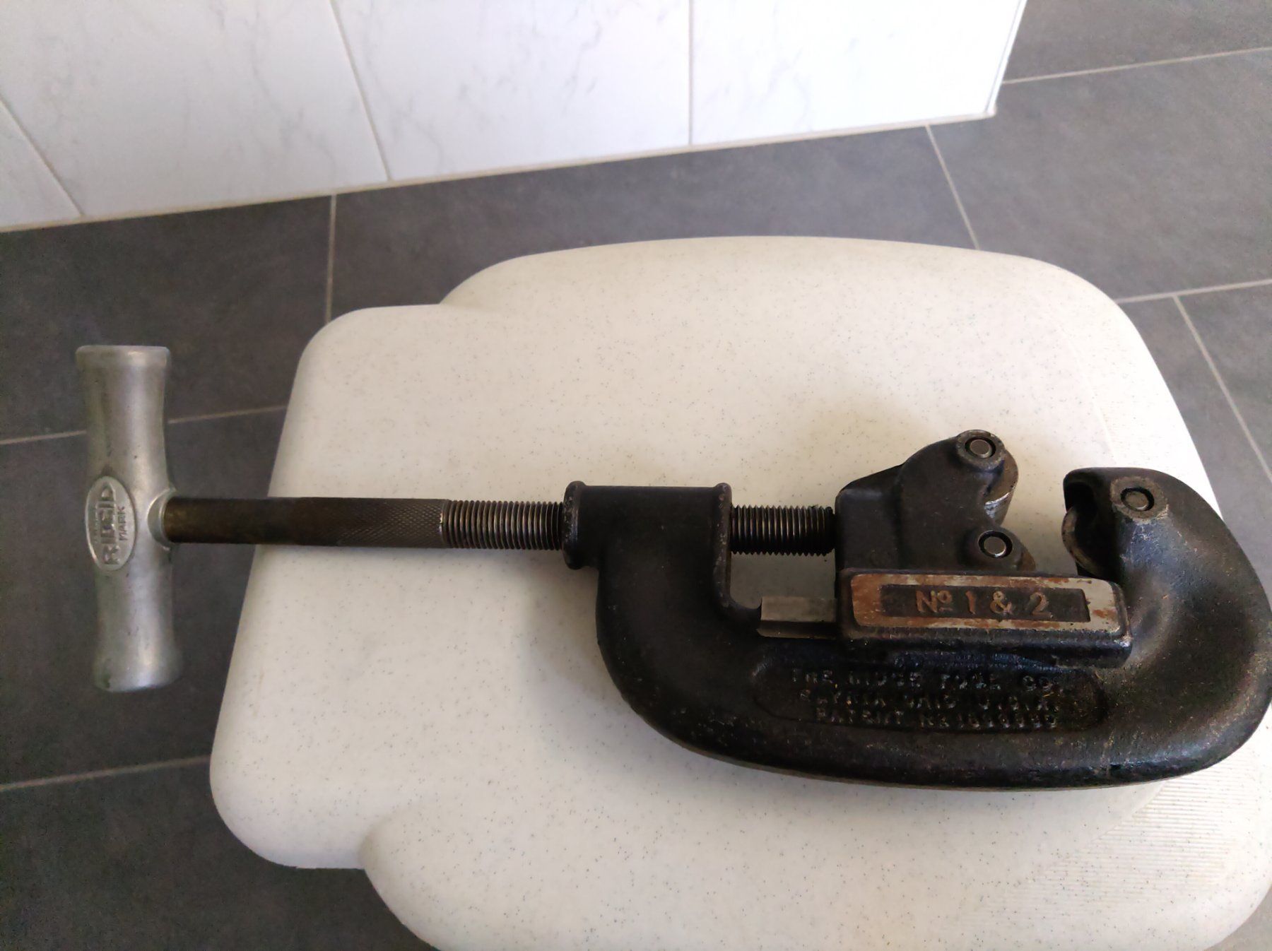Ridgid Alle Werkzeuge: RIDGID Rohr Schneider N 1&2 – Gebraucht aus Arnegg von Arnrom