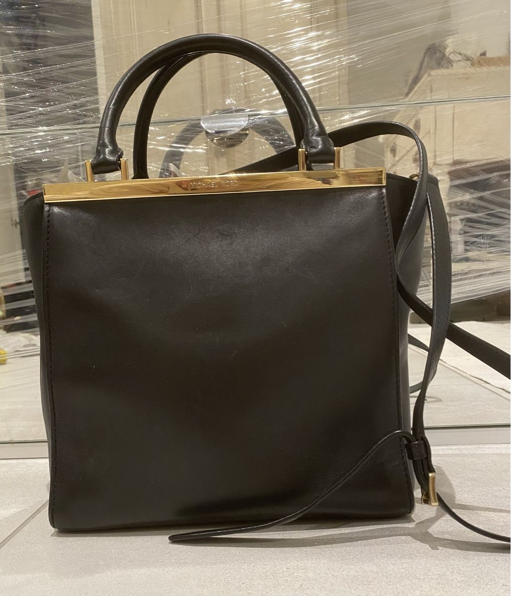 Michael Kors Borse da donna: Michael Kors Leder Handtasche – Usato da Eglisau venduto da 3flower-power3 1