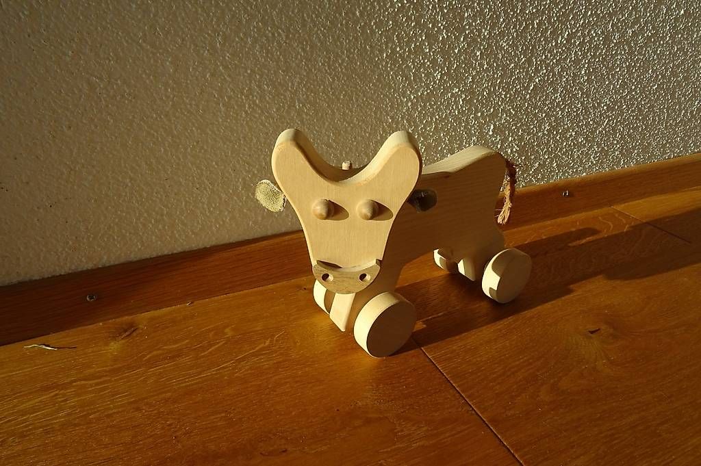 Spielzeuge: Holzkuh al Deko oder Spielzeug – Gebraucht aus Wetzikon ZH von raegenmoli 2