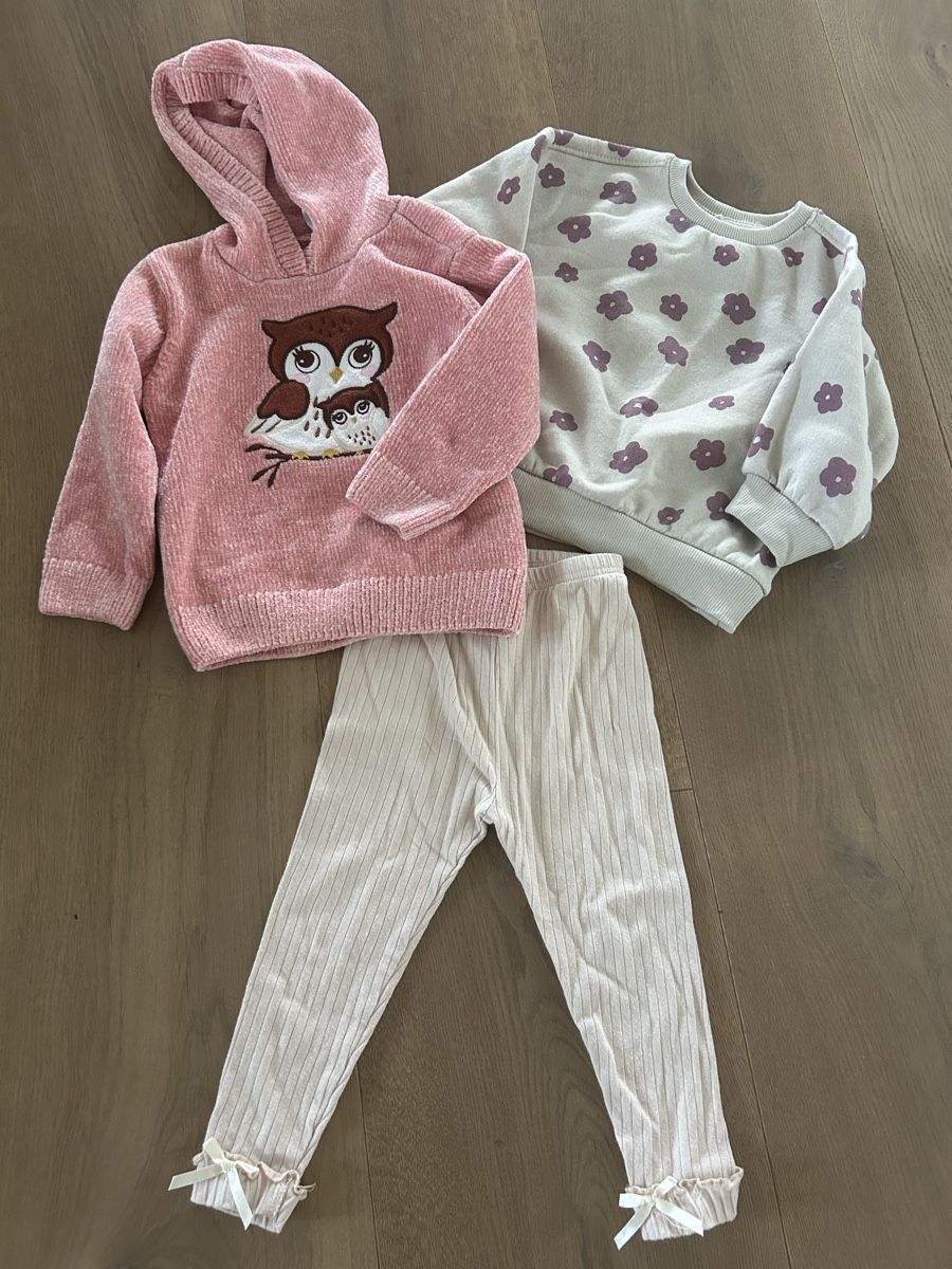 Lotti & Set di vestiti: Mädchen Kleiderset Pullover und Leggings Grösse 86 – Usato da Rümlang venduto da Jennyanna