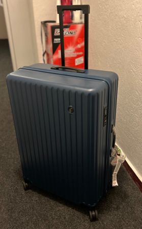 Feru Pasadena 77cm Koffer (Navy) – Wie neu