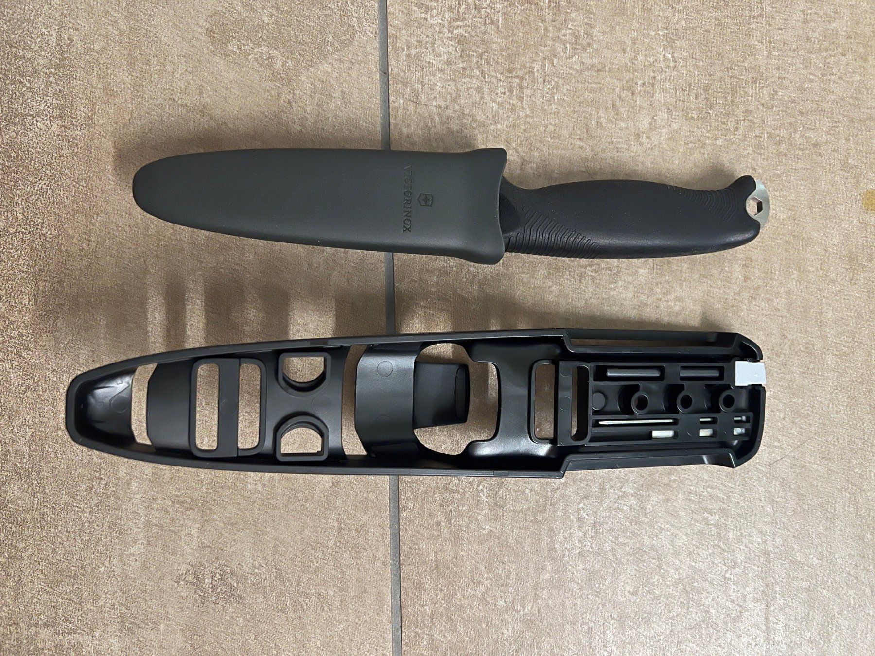 Victorinox Coltelli tascabile: Victorinox Venture Pro – Nuovo e nell'imballaggio originale da Merenschwand venduto da Andyw8 2