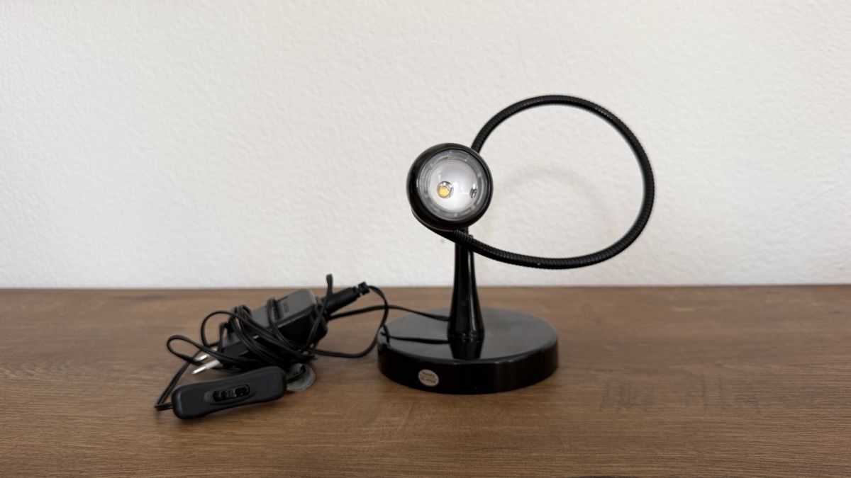 Lampade: Tischleuchte schwarz mit flexiblem Arm – Usato da Männedorf venduto da pam_h5gv 3