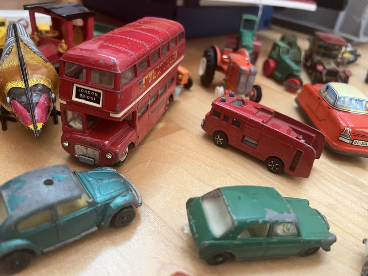 Matchbox Modellautos: Grosse Sammlung Modellautos Matchbox Corgi Dinky Toys – Gebraucht aus Dörflingen von petite.ella 7