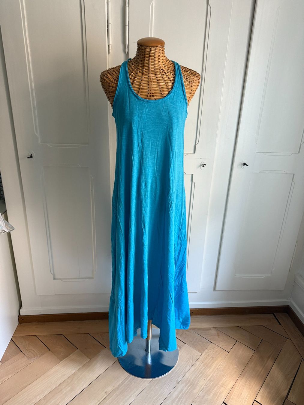 Robes: JOHN P. - Maxikleid hellblau 40 – D'occasion à Zürich par Diazaio