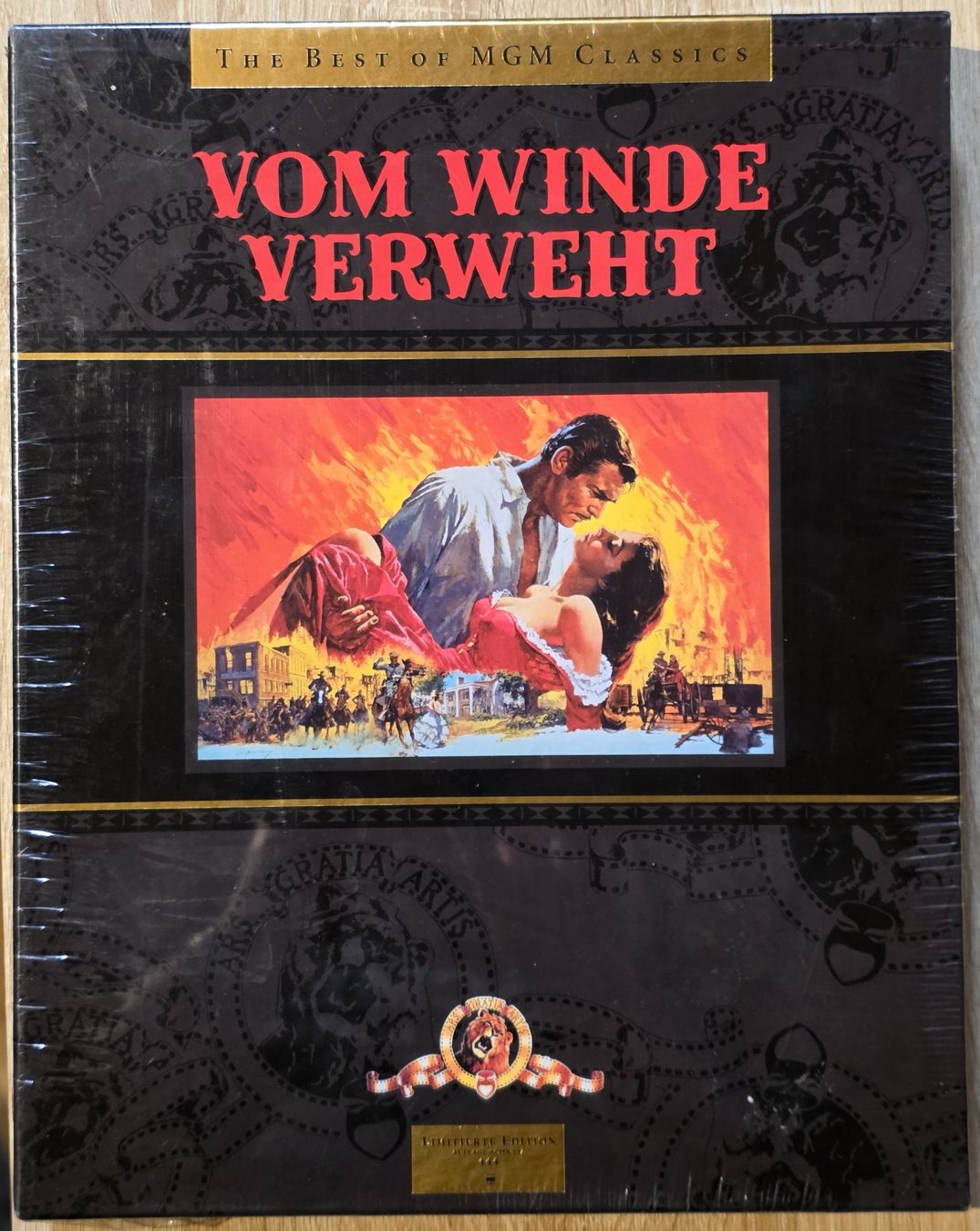 Alle VHS: MGM Von Winde Verweht VHS Original Paket Schweiz Versiegelt. – Gebraucht aus Rohrbach von lod_m58r