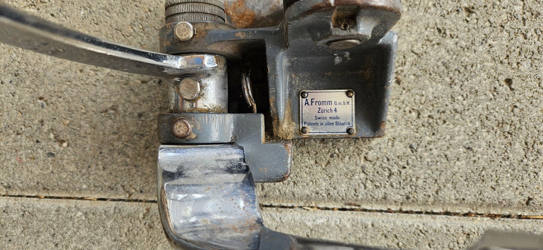 Macchine rilegatrici: bindeapparat für stahlbänder 10mm 13mm 16mm – Usato da ZIHLSCHLACHT venduto da Raja9 1