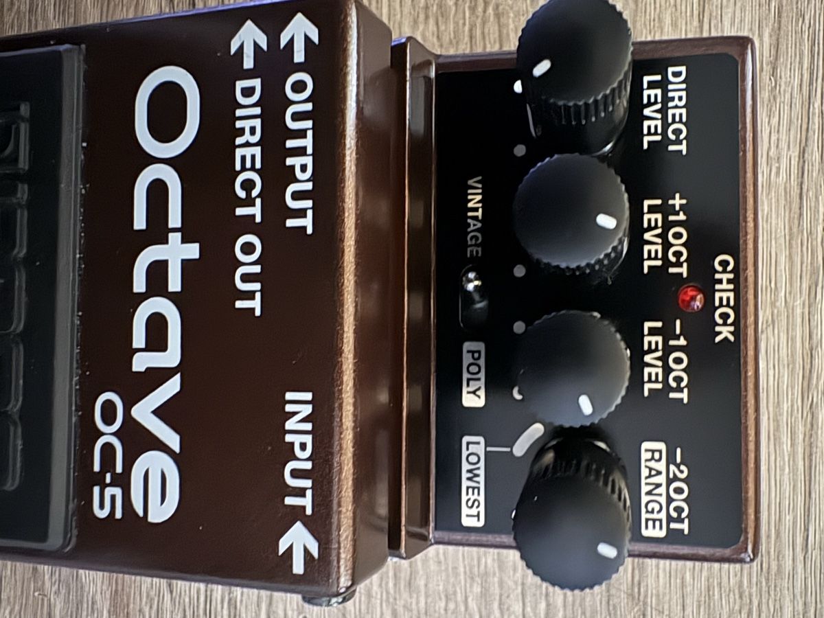 Boss Instruments de musique: Boss OC 5 Octaver  – Neuf (Voir description) à Sargans par AP7320 1