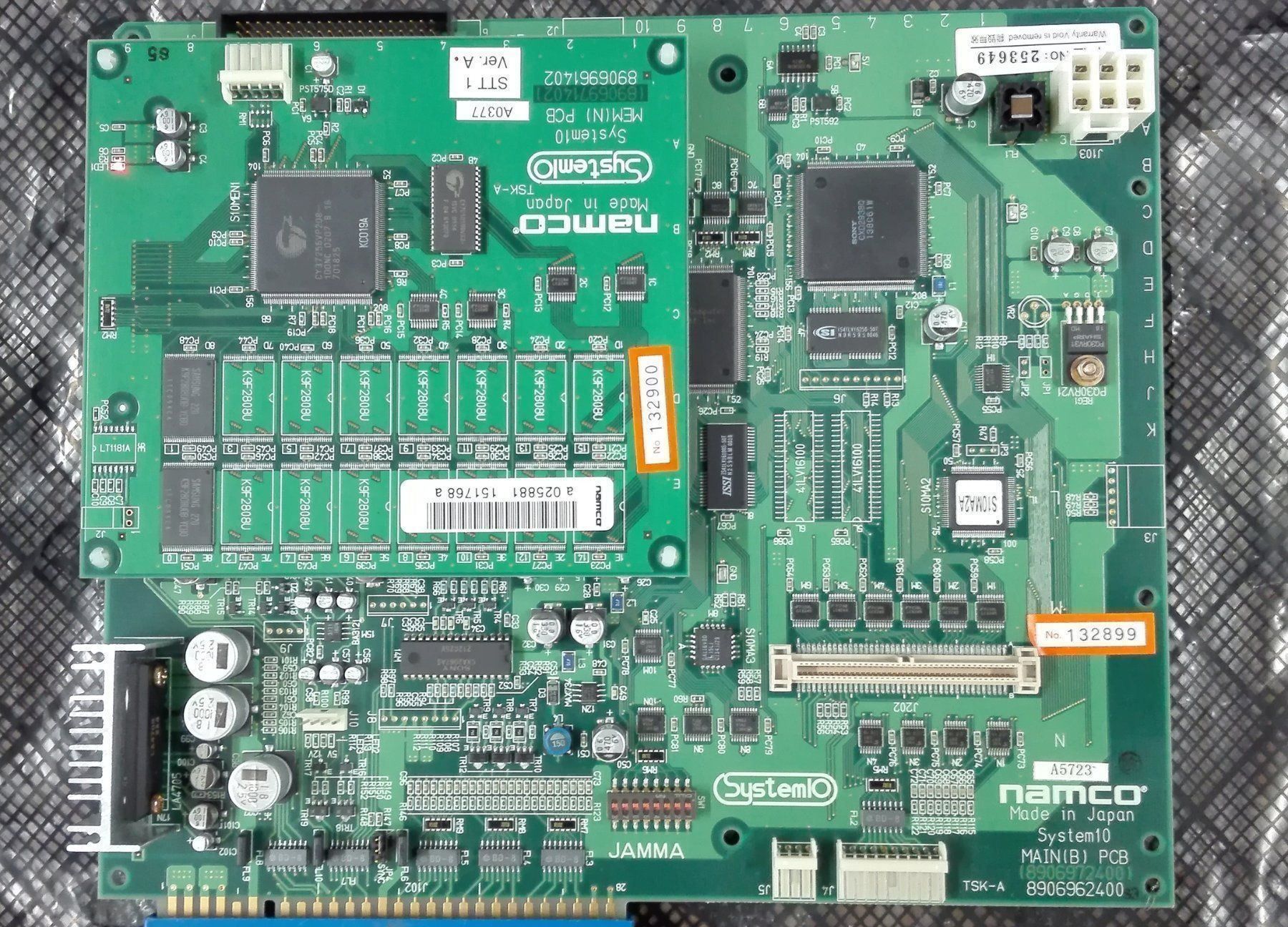 Slot Machine: Star Trigon Namco PCB Jamma Arcade – Usato da St. Gallen venduto da zorro_dc 1