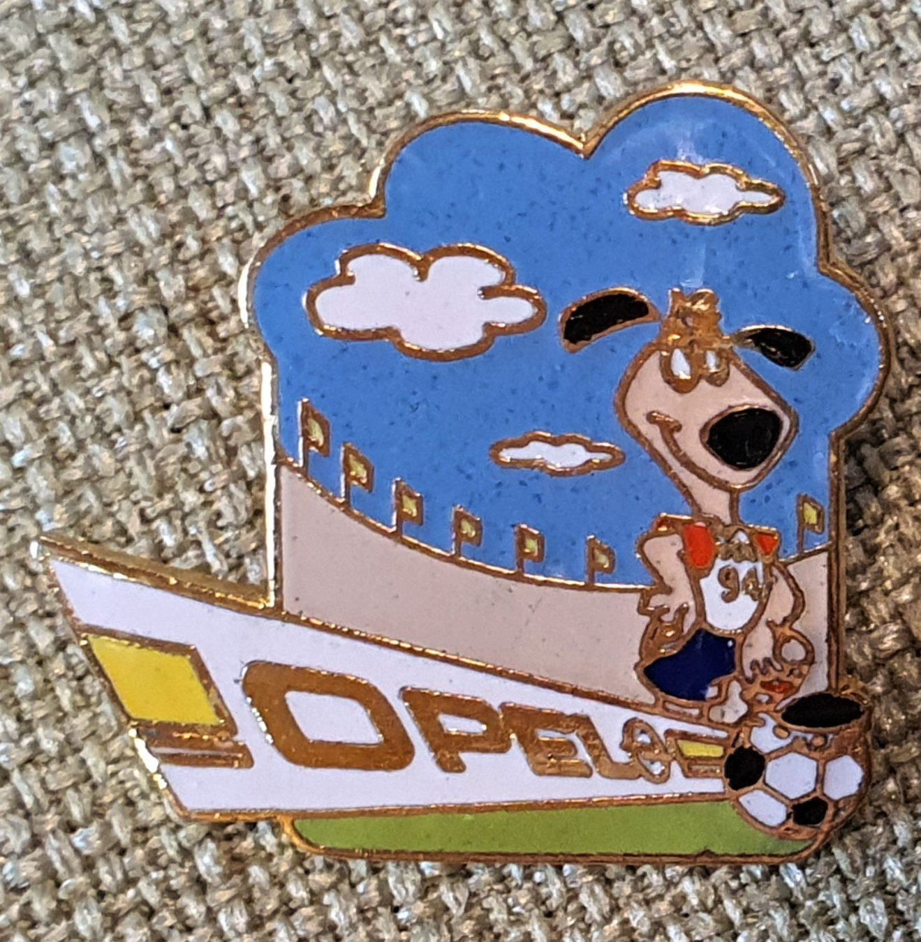 Placchette & Badge: B424 - Pin Opel WM 1994 – Usato da Reinach BL venduto da Boston-Verkauf