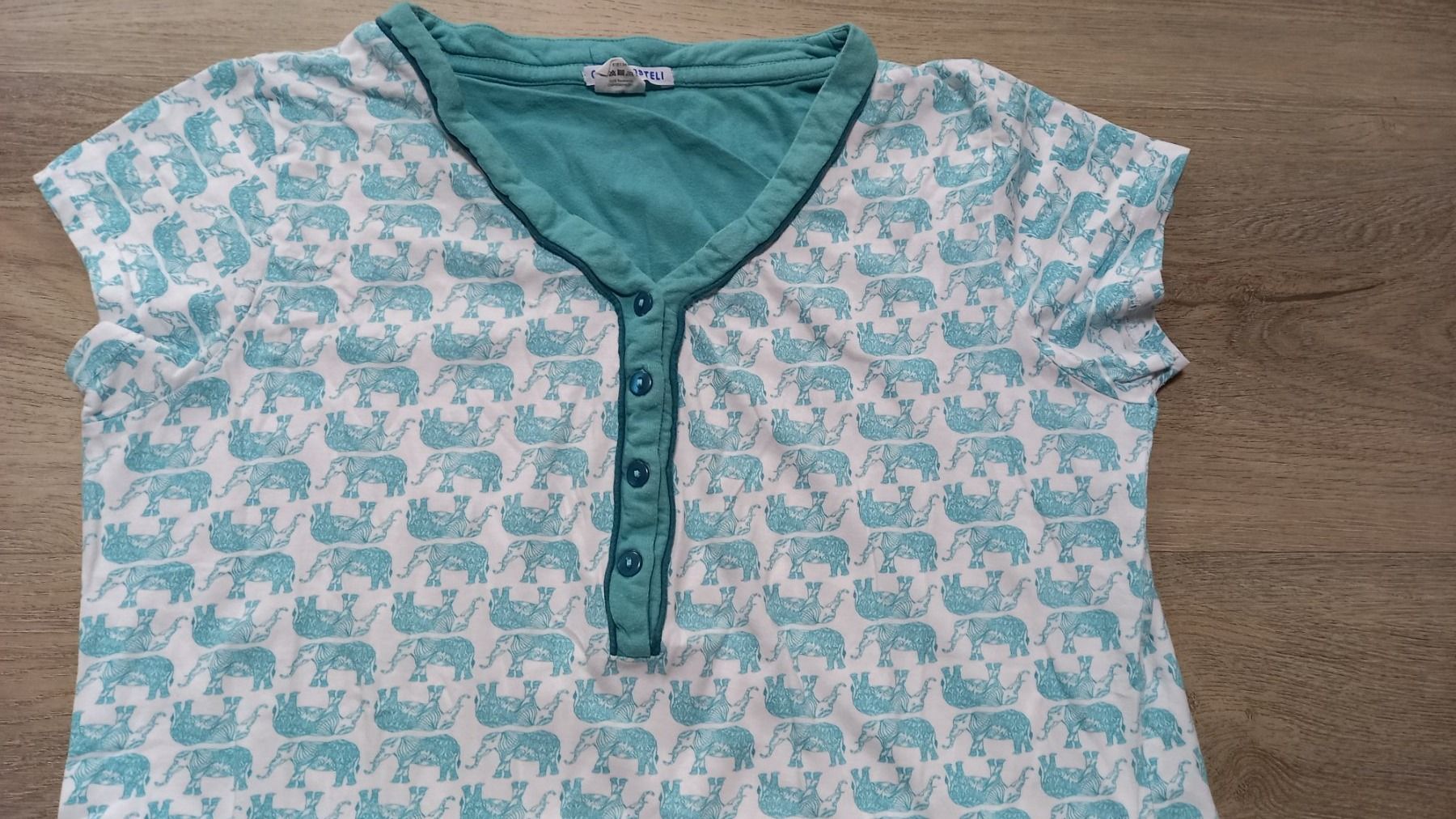 Negligees & Pigiami: Nachthemd  M – Usato da Bätterkinden venduto da Elefantenzoo 1