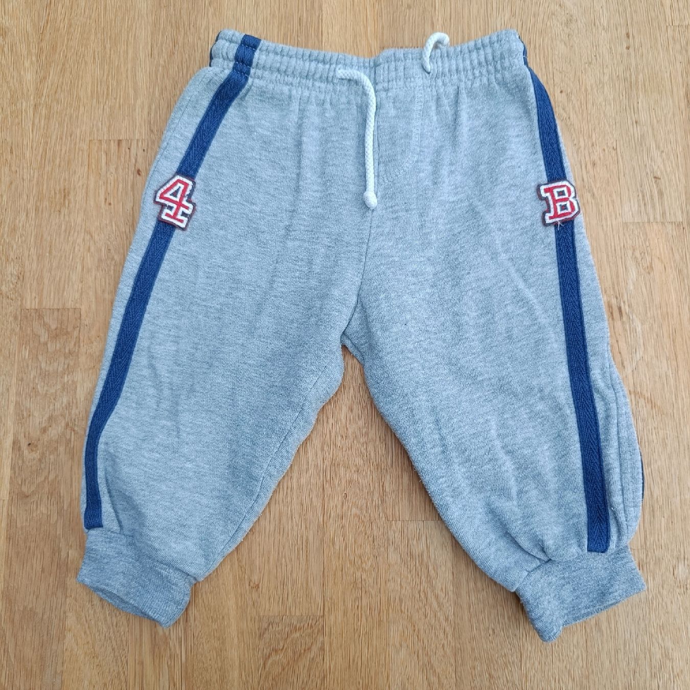 Pantaloni: Trainerhose Grösse 74 – Usato da Jaberg venduto da urig17.