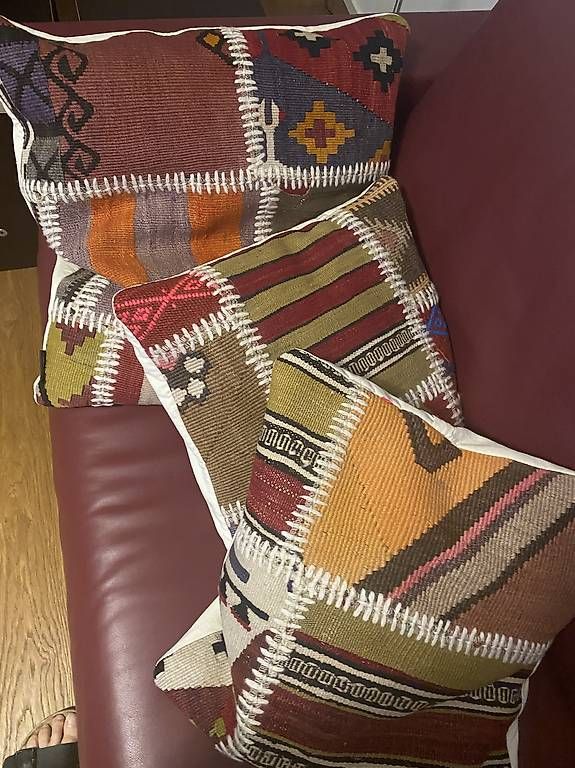 Cuscini: Dekorative Sofa-Kissen – Usato da Gais venduto da MMeier013 2