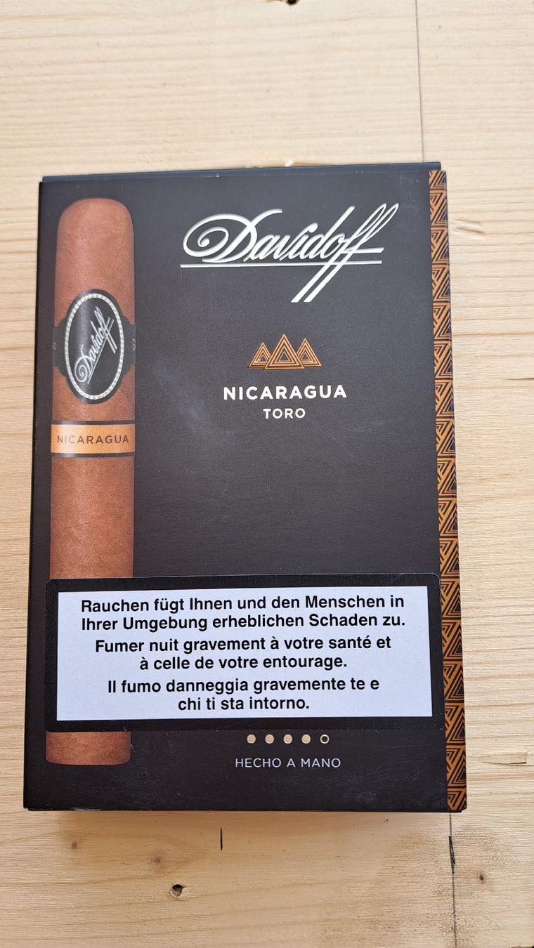 Davidoff Sigari: Davidoff Zigarren/Zigaretten  – Nuovo e nell'imballaggio originale da Saanen venduto da and_2k5y